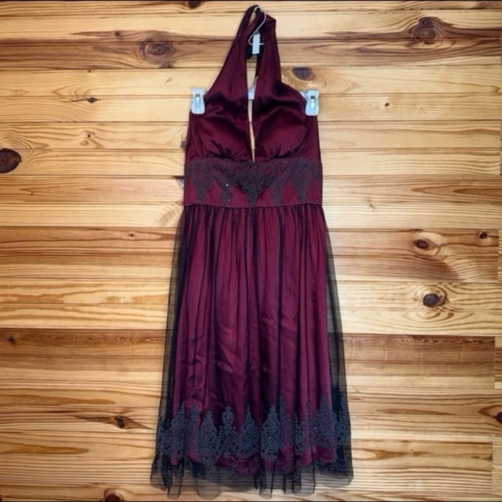 Adrianna Papell Boutique gothic Wine red Beaded Overlay Halter Dress women’s 10
